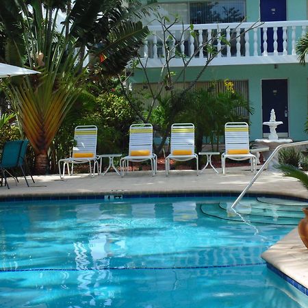 Cheston House - Clothing Optional All Male Guesthouse ฟอร์ต ลอเดอร์เดล ภายนอก รูปภาพ