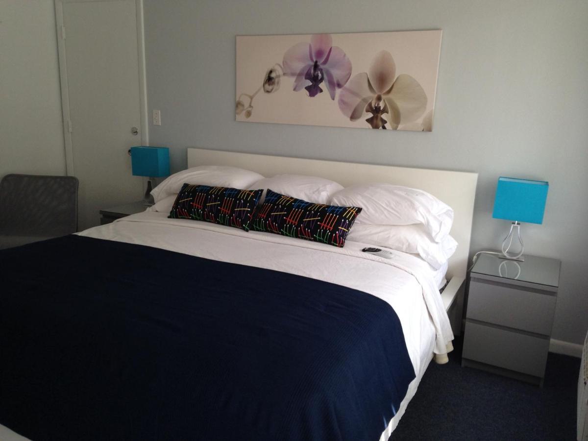 Cheston House - Clothing Optional All Male Guesthouse ฟอร์ต ลอเดอร์เดล ภายนอก รูปภาพ